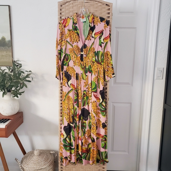 FARM Rio Dresses & Skirts - 🌴 FARM Rio Toucananas Pink, Tropical Toucans and Bananas Patterned Dress Med 🌴